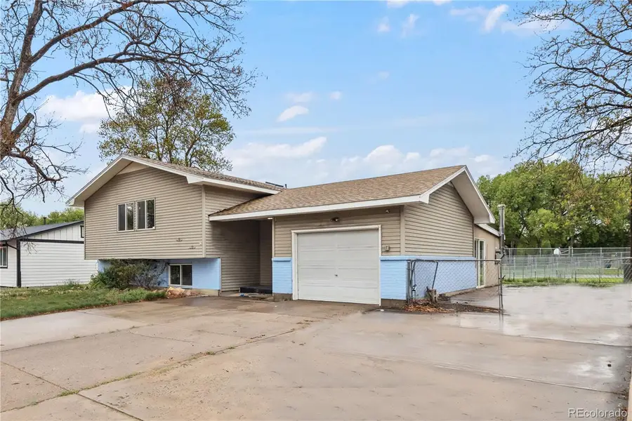 1026 Drury Lane, Colorado Springs, CO 80911 - #2