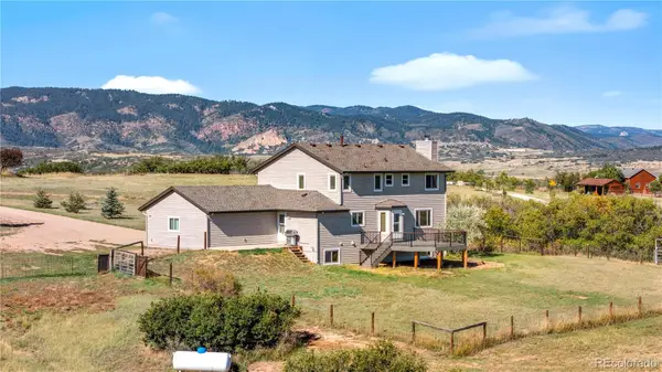 360 Sly Fox Way, Sedalia, CO 80135