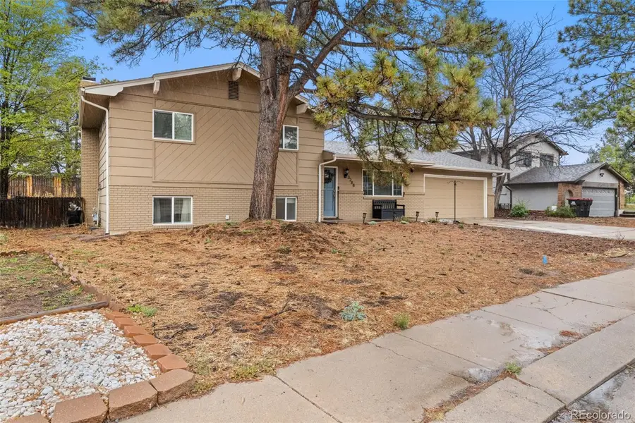 3288 W Parade Circle, Colorado Springs, CO 80917 - #2