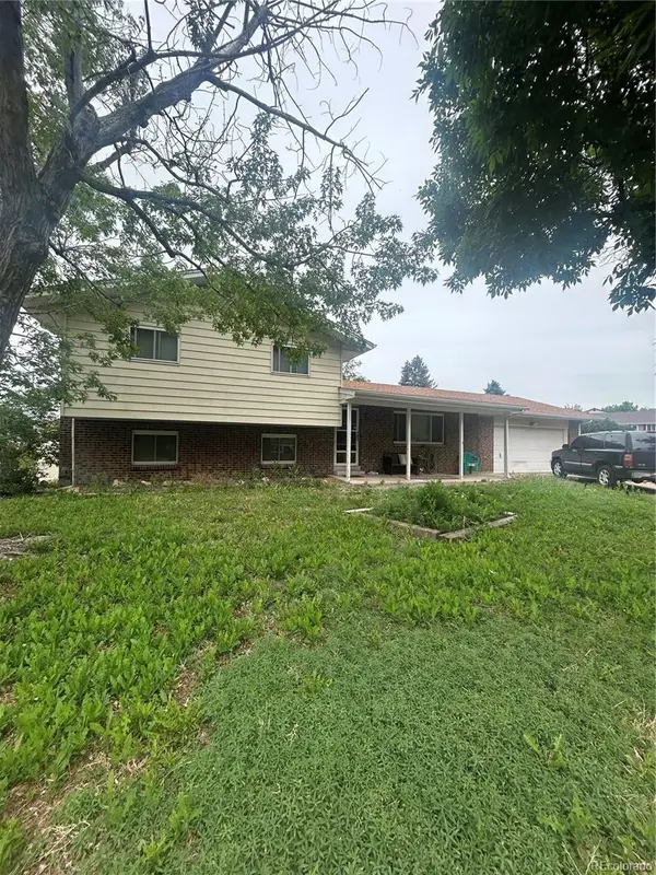 2281 Fairplay Street, Aurora, CO 80011