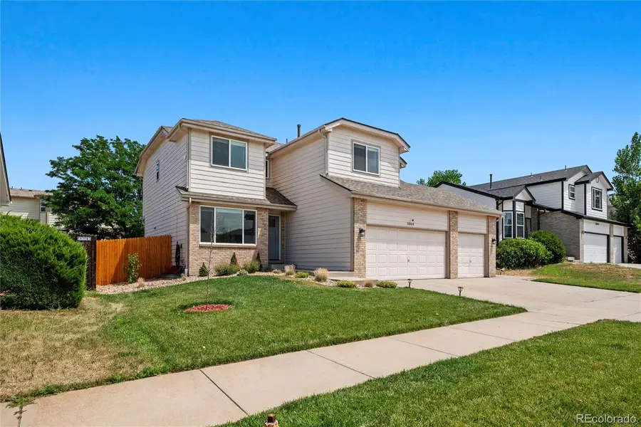 5064 Durham Court, Denver, CO 80239 - #2