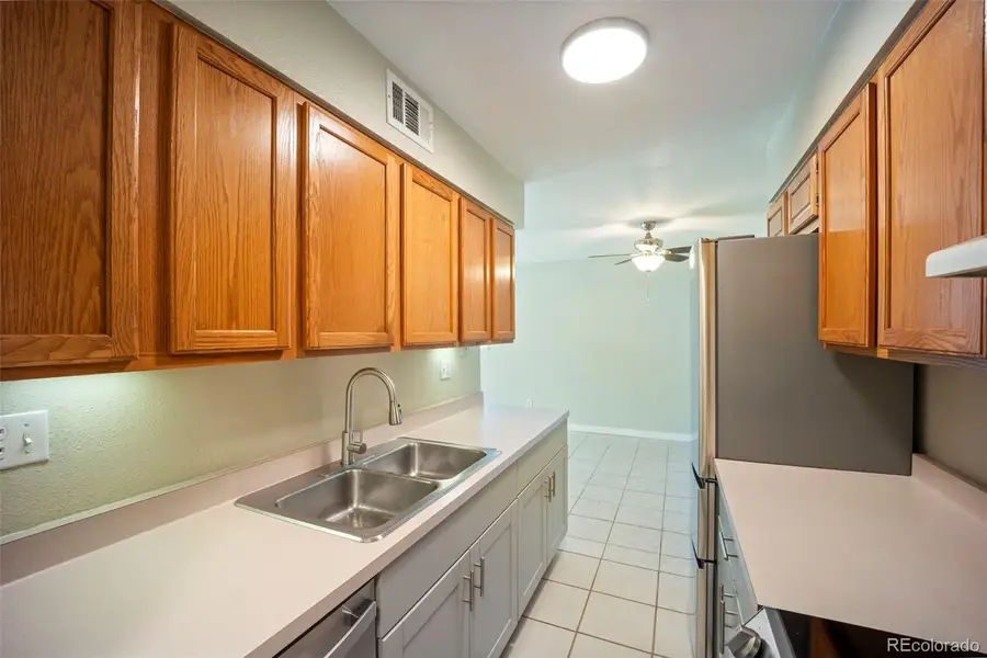 100 E Highline Circle #105, Centennial, CO 80122 - Image #3