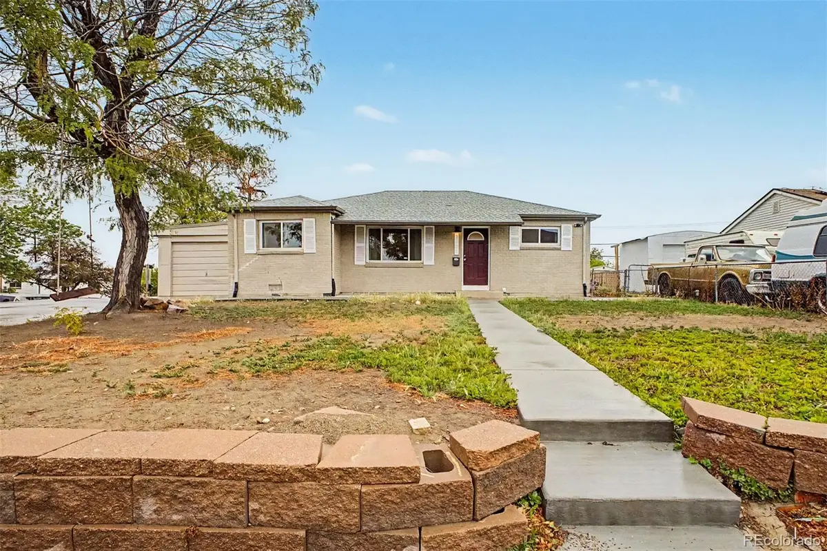2301 E 93rd Place, Thornton, CO 80229 - #1