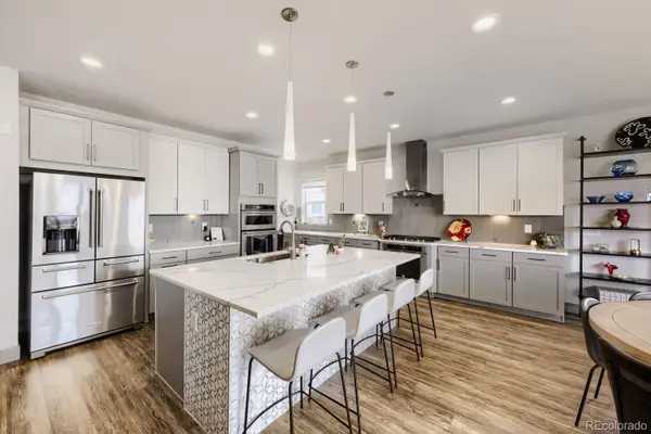 18401 W 93rd Place, Arvada, CO 80007