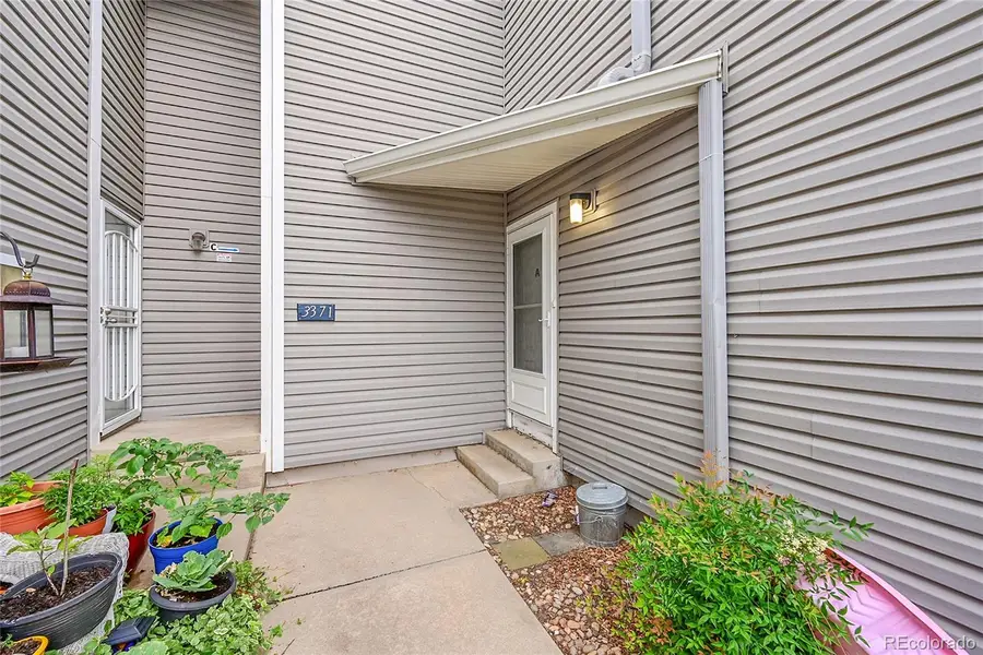 3371 S Monaco Parkway #A, Denver, CO 80222 - Image #2