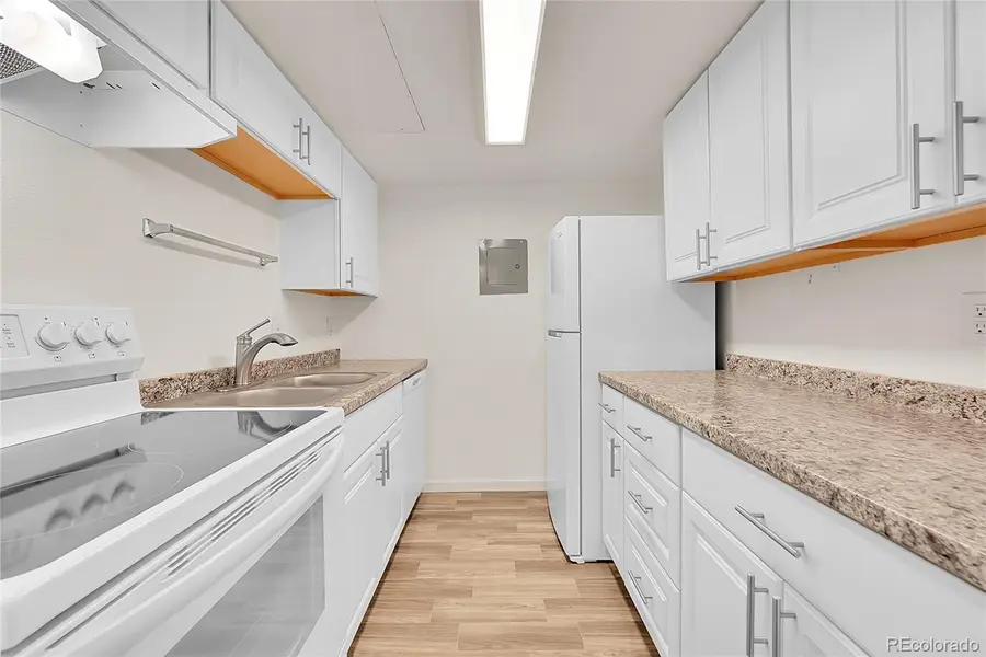 3371 S Monaco Parkway #A, Denver, CO 80222 - Image #3