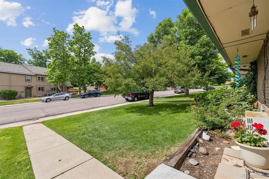 7711 W Glasgow Place, Littleton, CO 80128 - #2