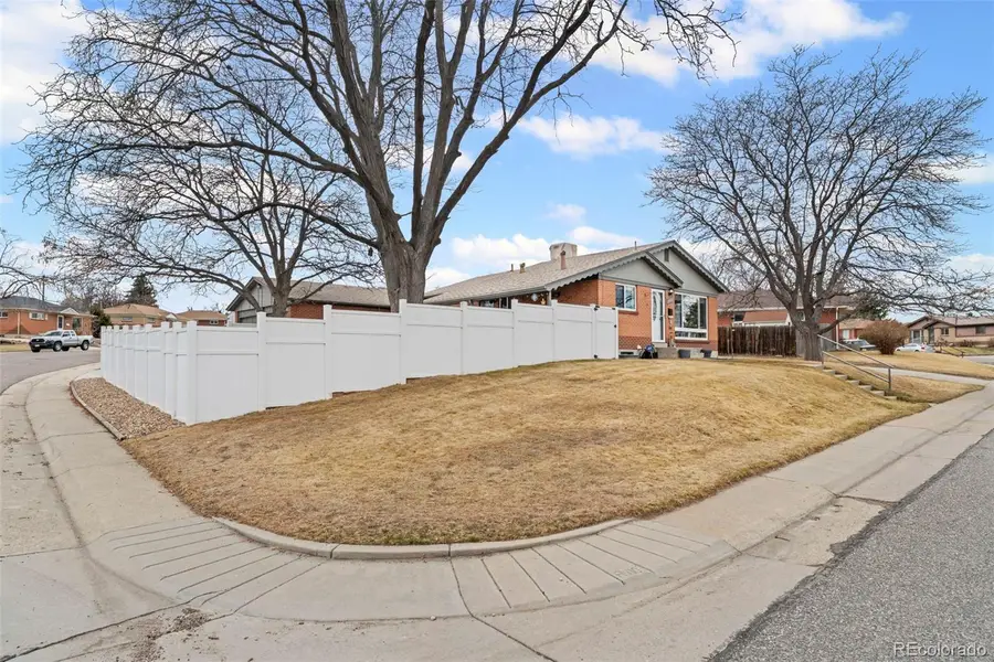 10572 Washington Way, Northglenn, CO 80233 - #2