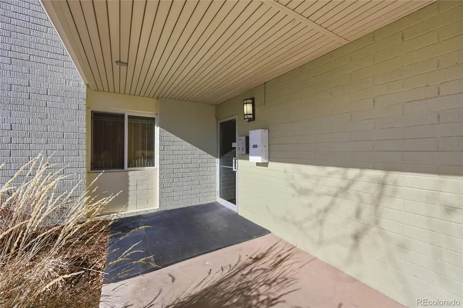 655 S Clinton Street #4B, Denver, CO 80247 - Image #2