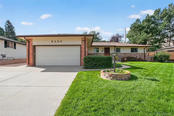 8306 W 71st Place, Arvada, CO 80004