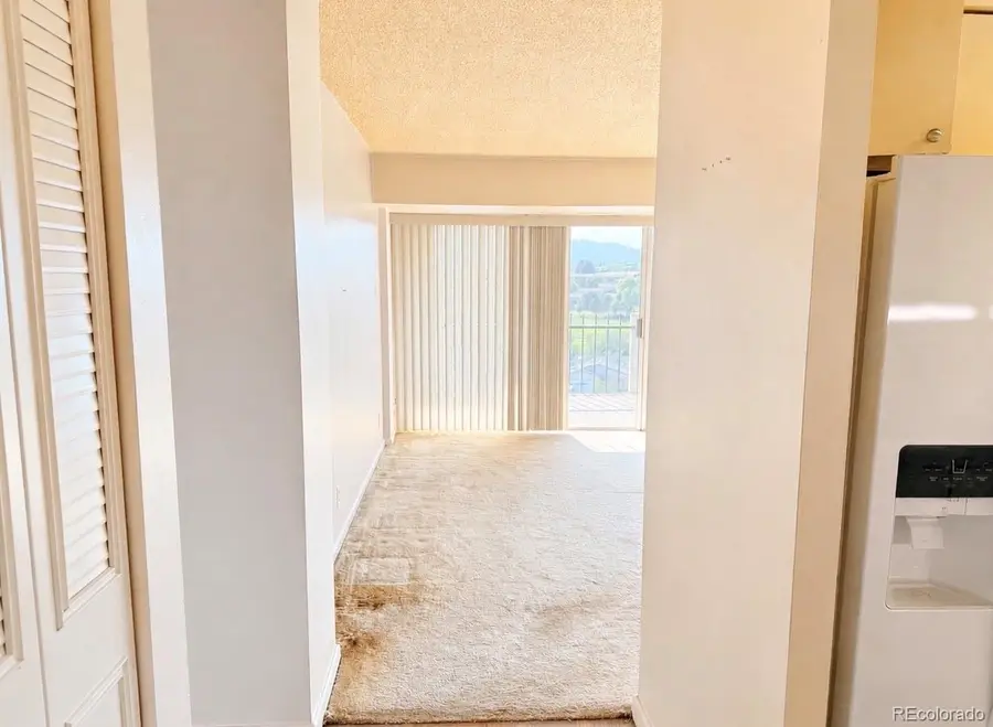 411 Lakewood Circle #A610, Colorado Springs, CO 80910 - #3