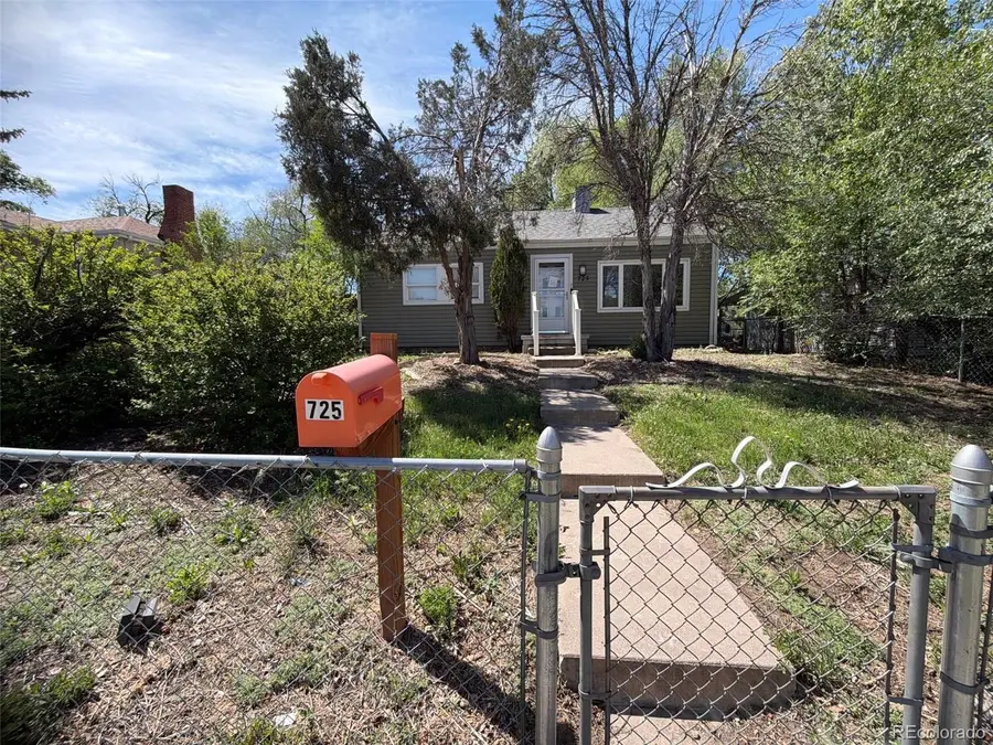 725 E Las Animas Street, Colorado Springs, CO 80903 - #2
