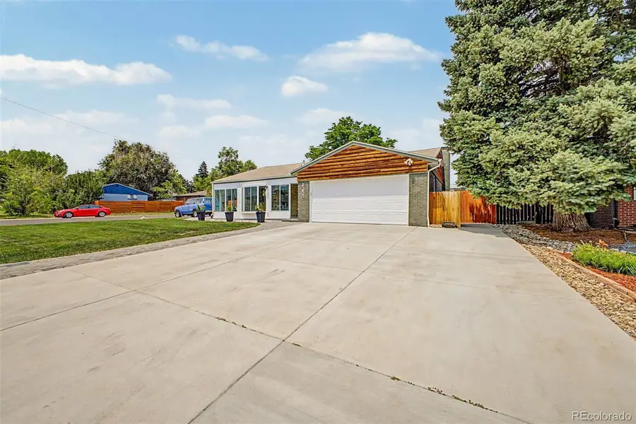 1255 W 6th Avenue, Broomfield, CO 80020 - #2