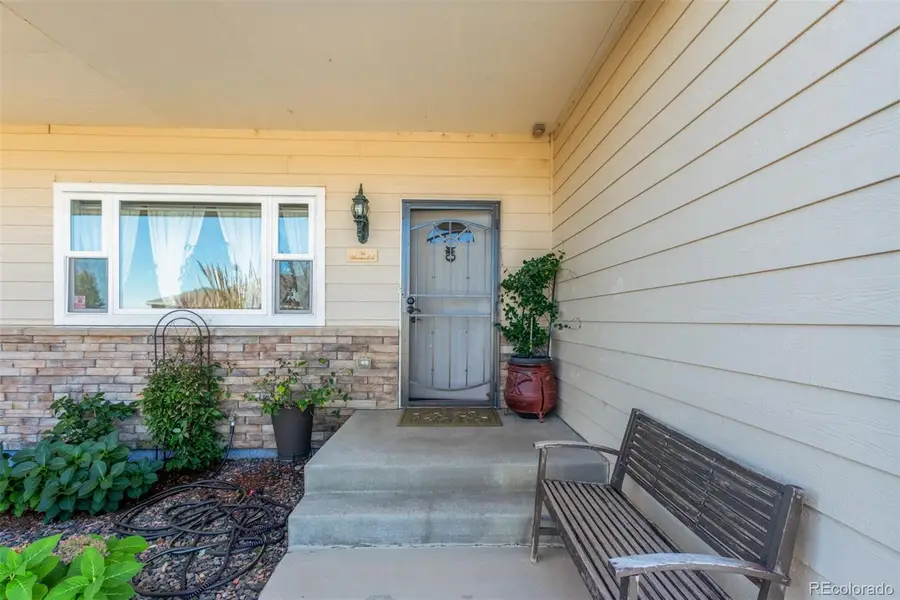 1040 Viewridge Road, Bennett, CO 80102 - Image #3