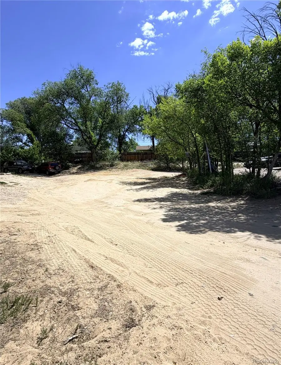 1860 Monterey, Colorado Springs, CO 80910 - #2