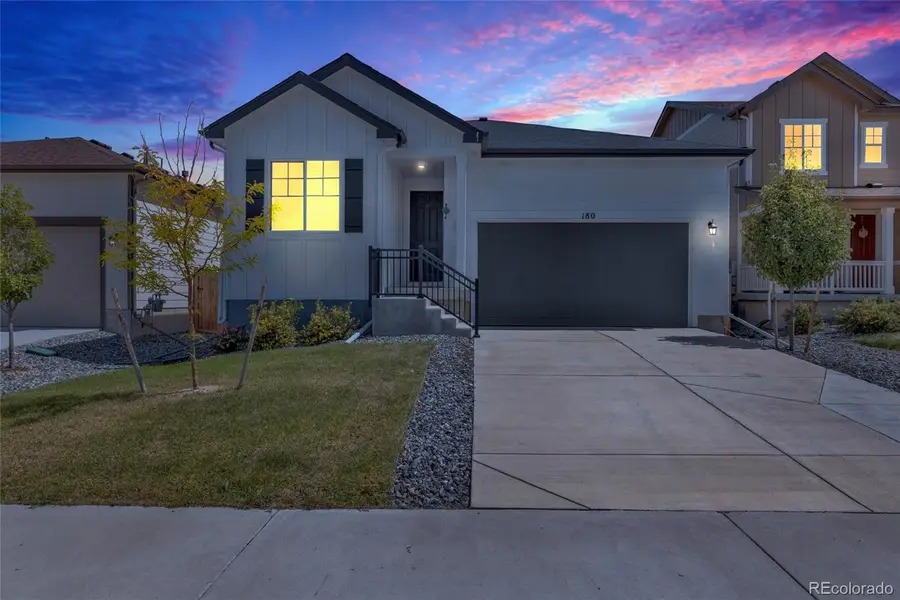 180 N Edge Cliff Street, Castle Rock, CO 80104 - #2