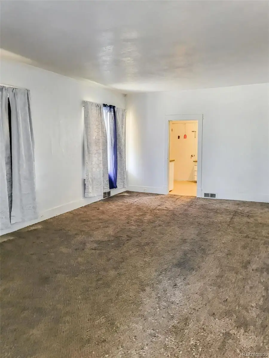 222 Cimarron, La Junta, CO 81050 - #2