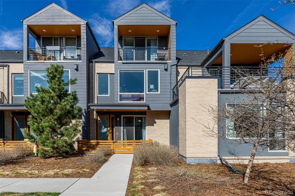 6984 E 1 St Avenue, Denver, CO 80230 - #1