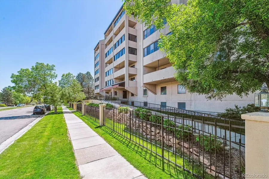 7420 E Quincy Avenue #304, Denver, CO 80237 - Image #2