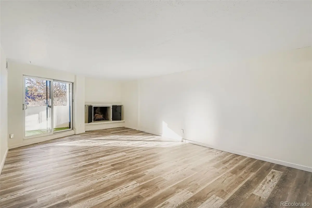 7255 E Quincy Avenue #403, Denver, CO 80237 - Image #1