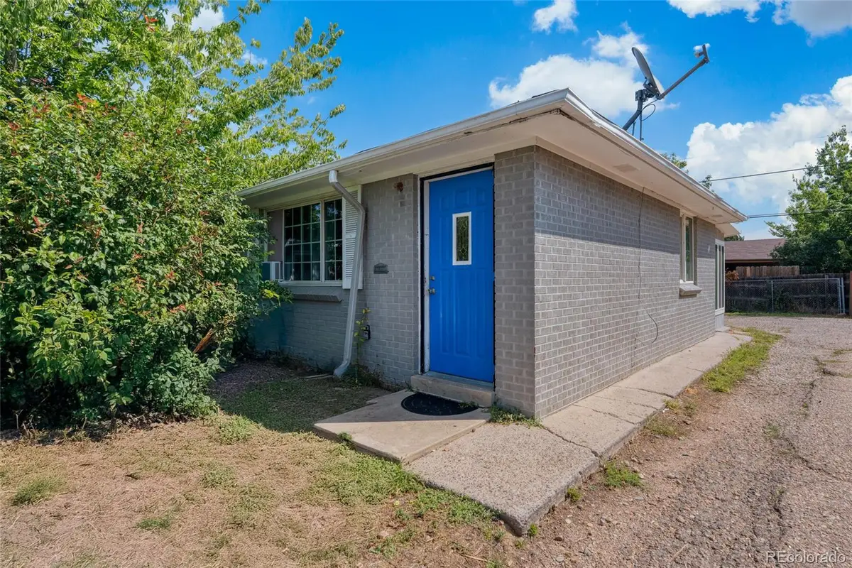 384 Dayton St Street, Aurora, CO 80010 - Image #1