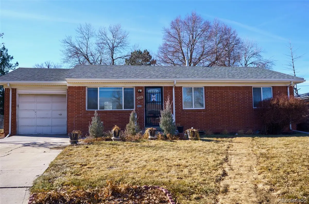 489 Toledo, Aurora, CO 80011 - #1