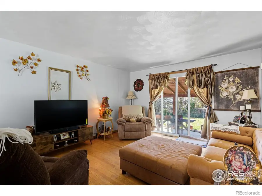 901-903 W Kelly Drive, Loveland, CO 80537 - Image #3