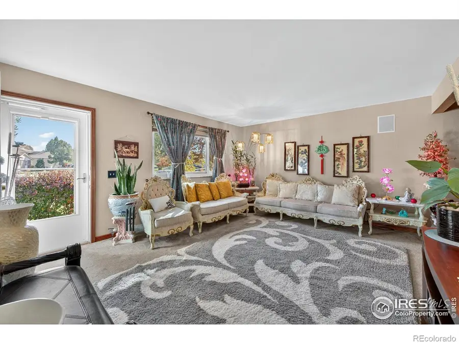 351 S Peoria Circle, Aurora, CO 80012 - Image #3