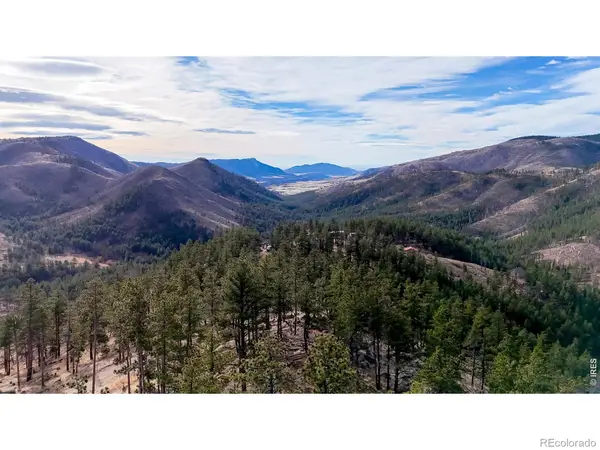 865 Redstone Drive, Bellvue, CO 80512