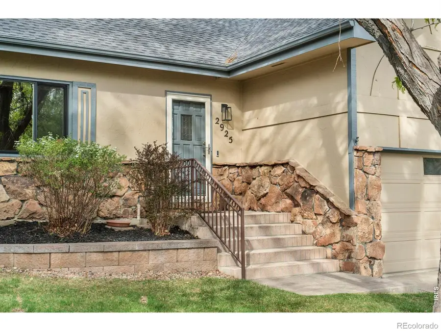 2925 Silverwood Drive, Fort Collins, CO 80525 - #2