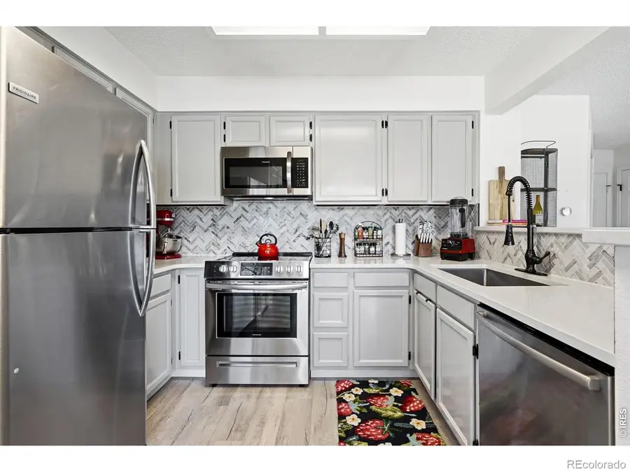 4827 White Rock Circle #E, Boulder, CO 80301 - #2