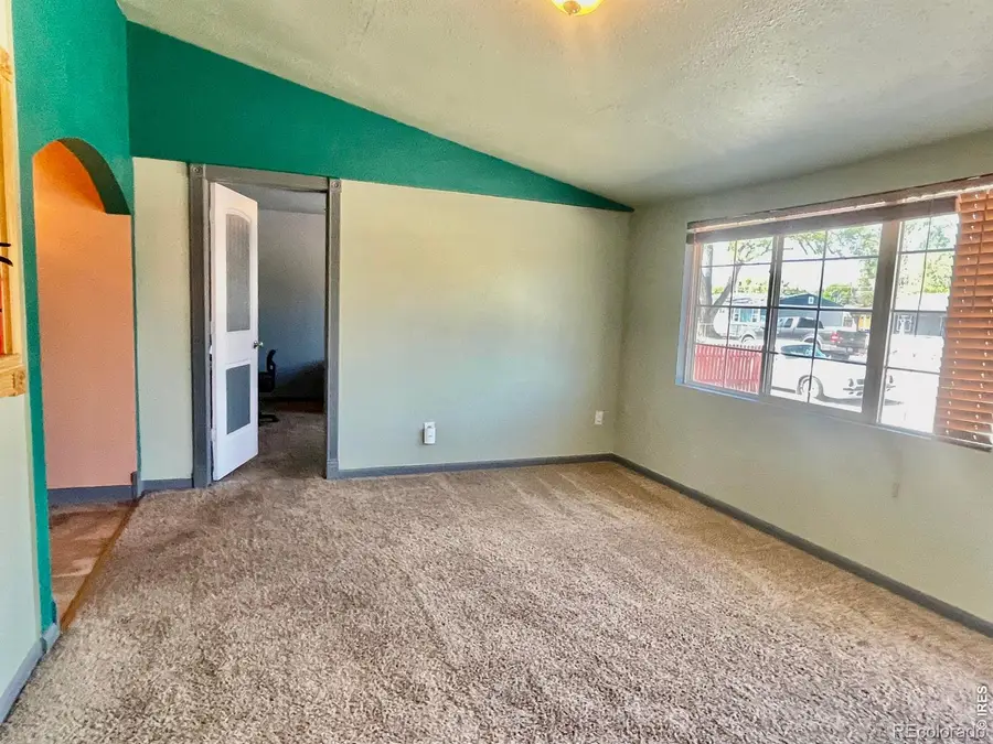 402 16th Ave Ct, Greeley, CO 80631 - #2