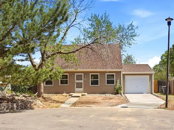 775 Bedivere Circle, Lafayette, CO 80026