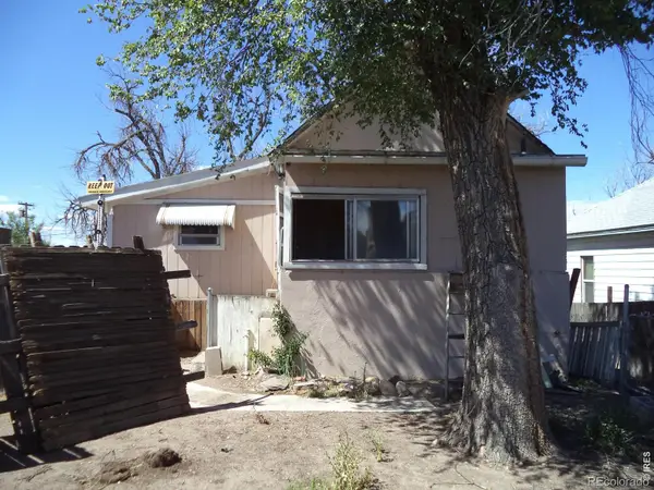 105 12th Street, Greeley, CO 80631