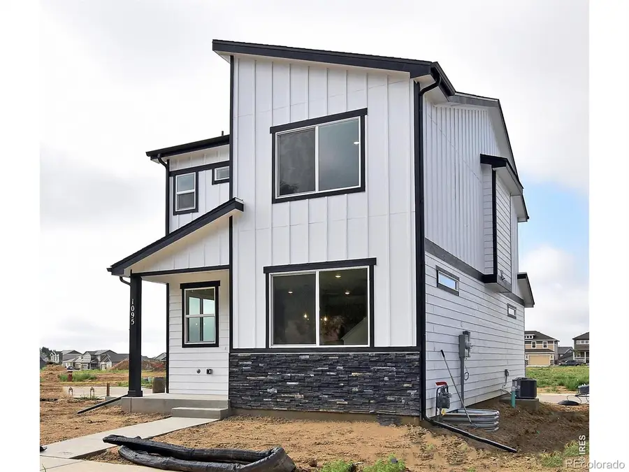 533 S 10th Street, Berthoud, CO 80513 - #2