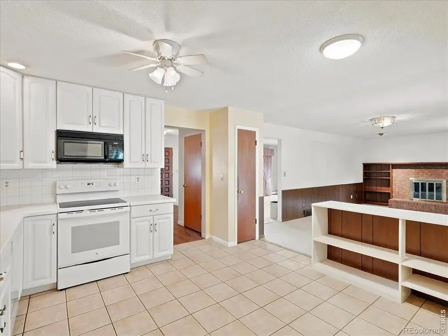 1919 24th Ave Ct, Greeley, CO 80634 - #2