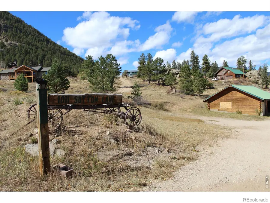 1011 Sutton, Estes Park, CO 80517 - #2
