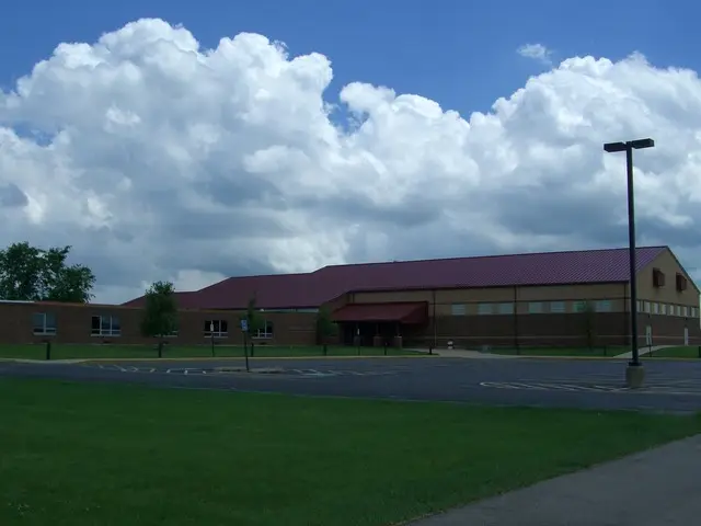 641/643 Effie Drive, Earlville, IL 60518 - Image #3