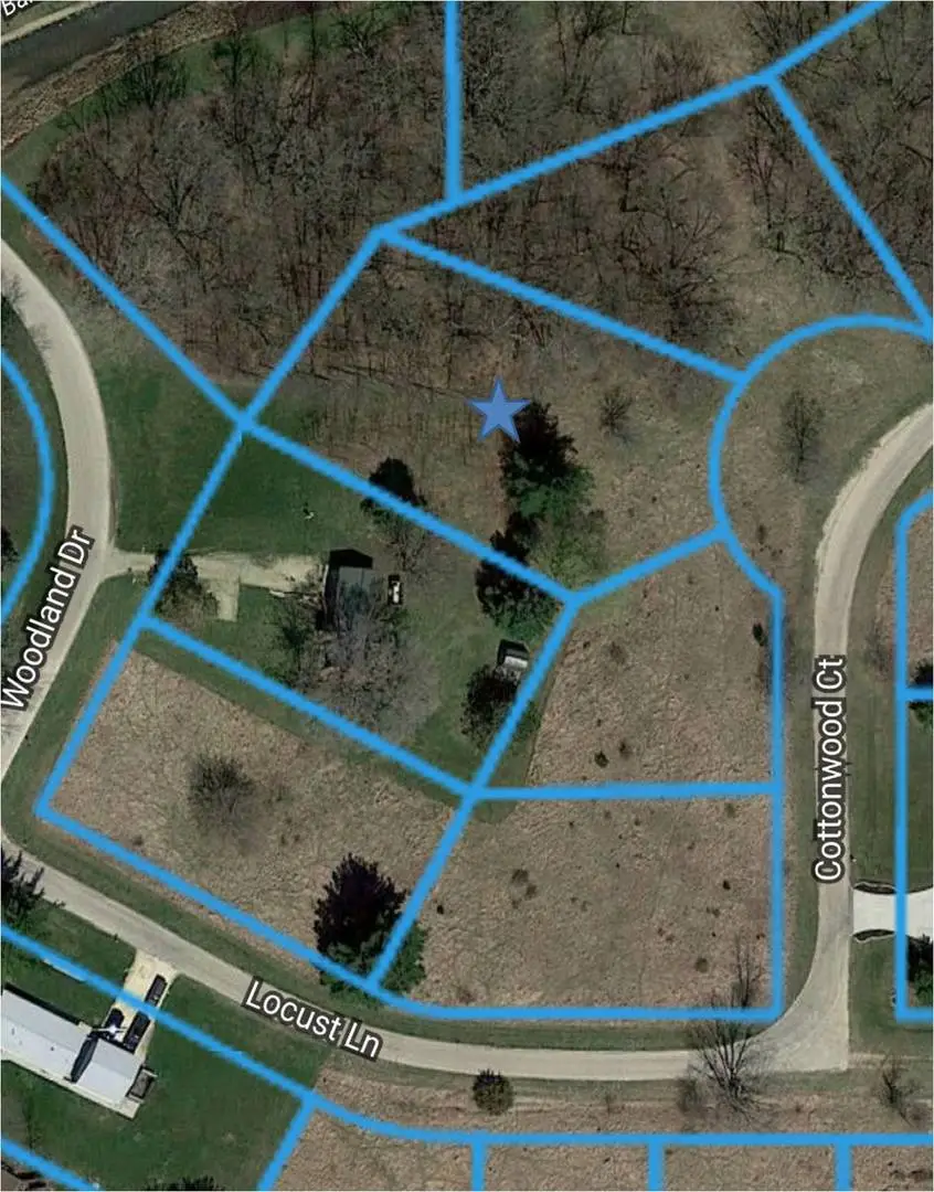 803 Cottonwood Court, Dixon, IL 61021 - Image #2