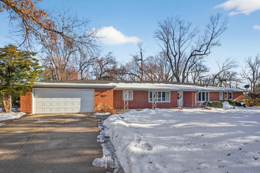 3232 26th Street, Moline, IL 61265 - Image #2
