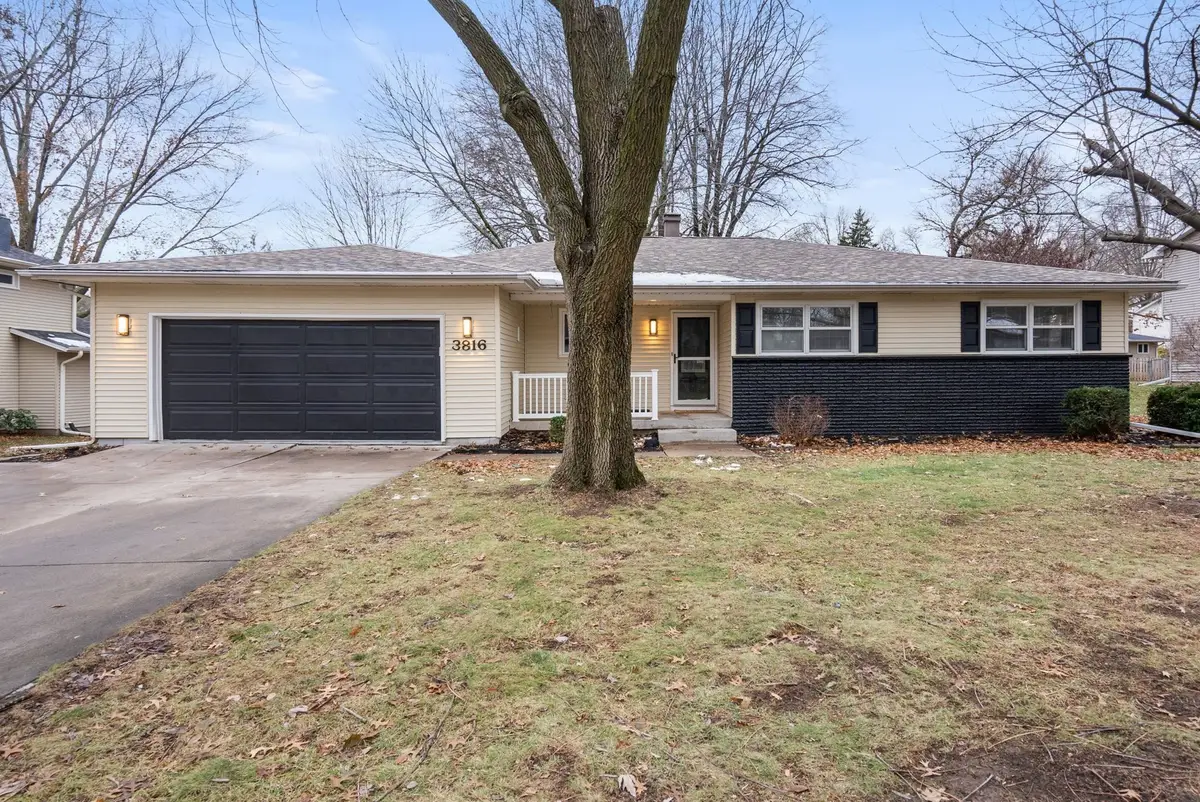 3816 Woodland Court, Davenport, IA 52807 - Image #1
