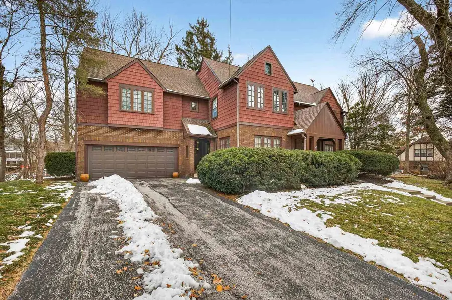 49 Kenwood Avenue, Davenport, IA 52803 - Image #2