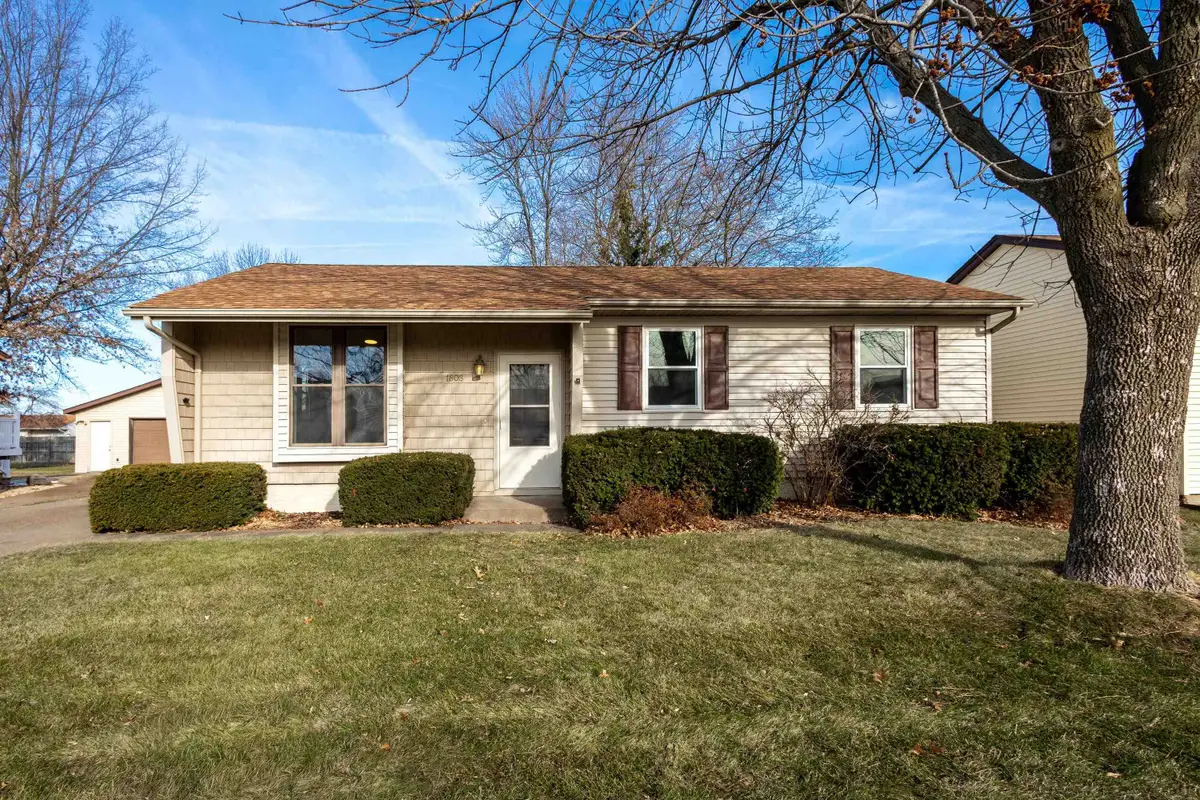 1808 W 58th Street, Davenport, IA 52806 - Image #1