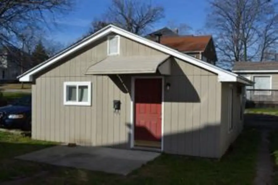 310 W Cherry Street, Carbondale, IL 62901 - Image #2
