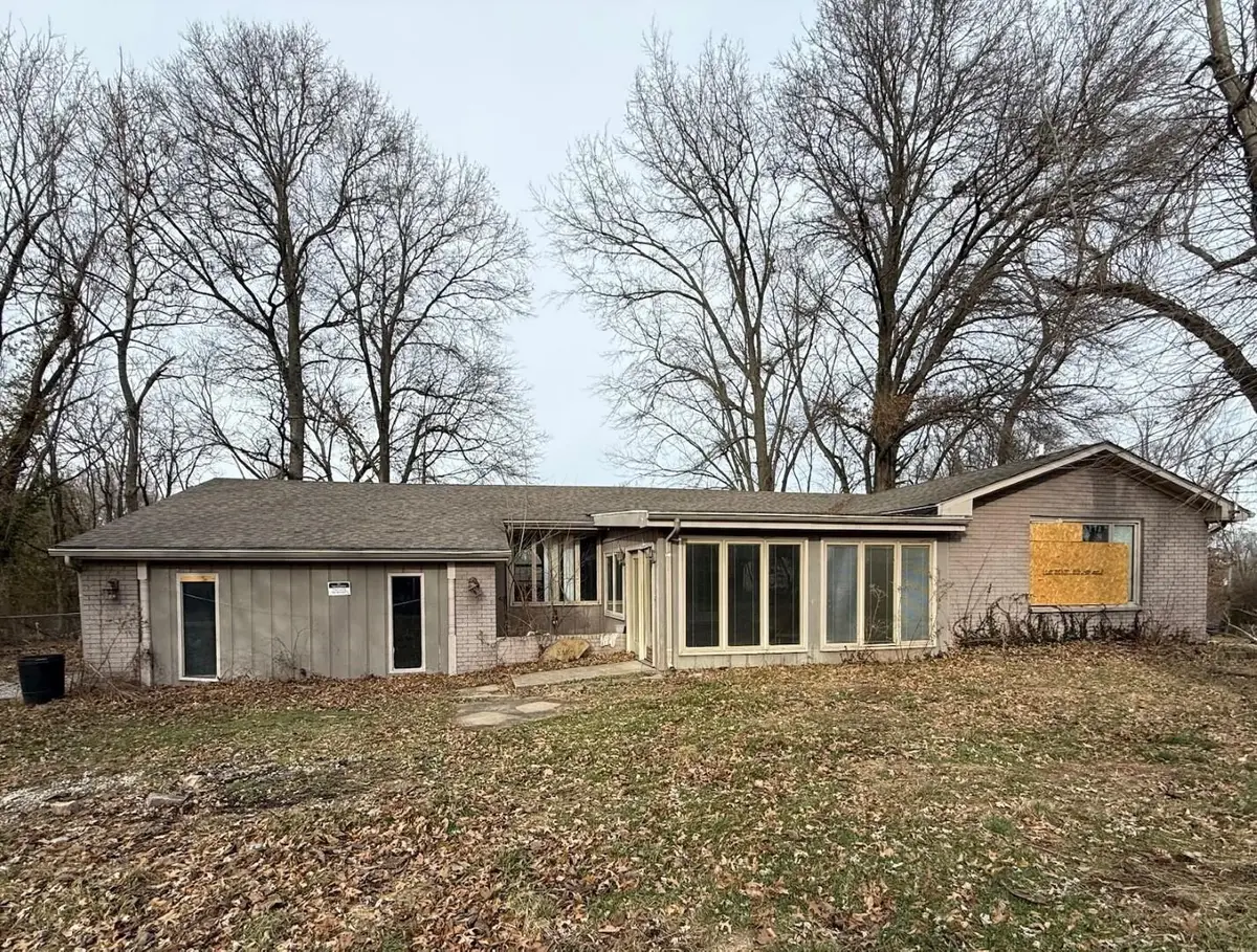 11035 Avery Road, West Frankfort, IL 62896 - Image #1