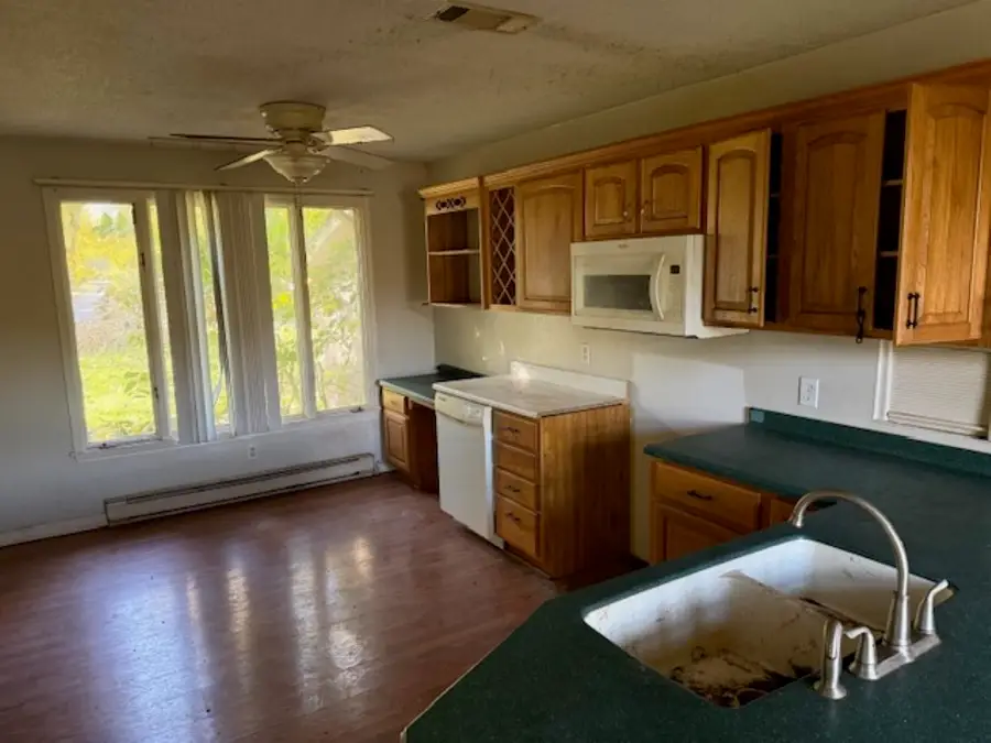 11035 Avery Road, West Frankfort, IL 62896 - Image #2