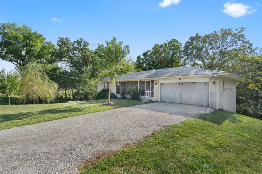 14028 Knoxville Rd Road, Milan, IL 61264 - Image #2