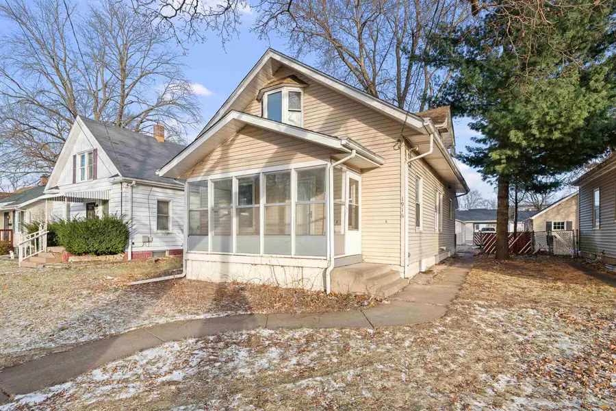 1916 31st Street #A, Moline, IL 61265 - Image #2