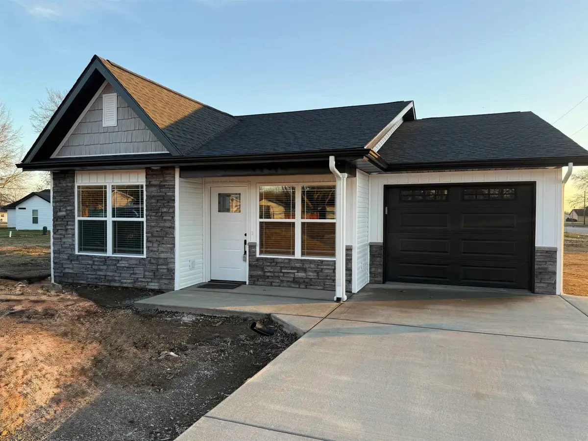 1501 C N Russell Street, Marion, IL 62959 - Image #1