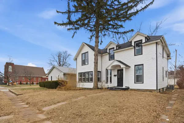 807 14th Avenue, Fulton, IL 61252